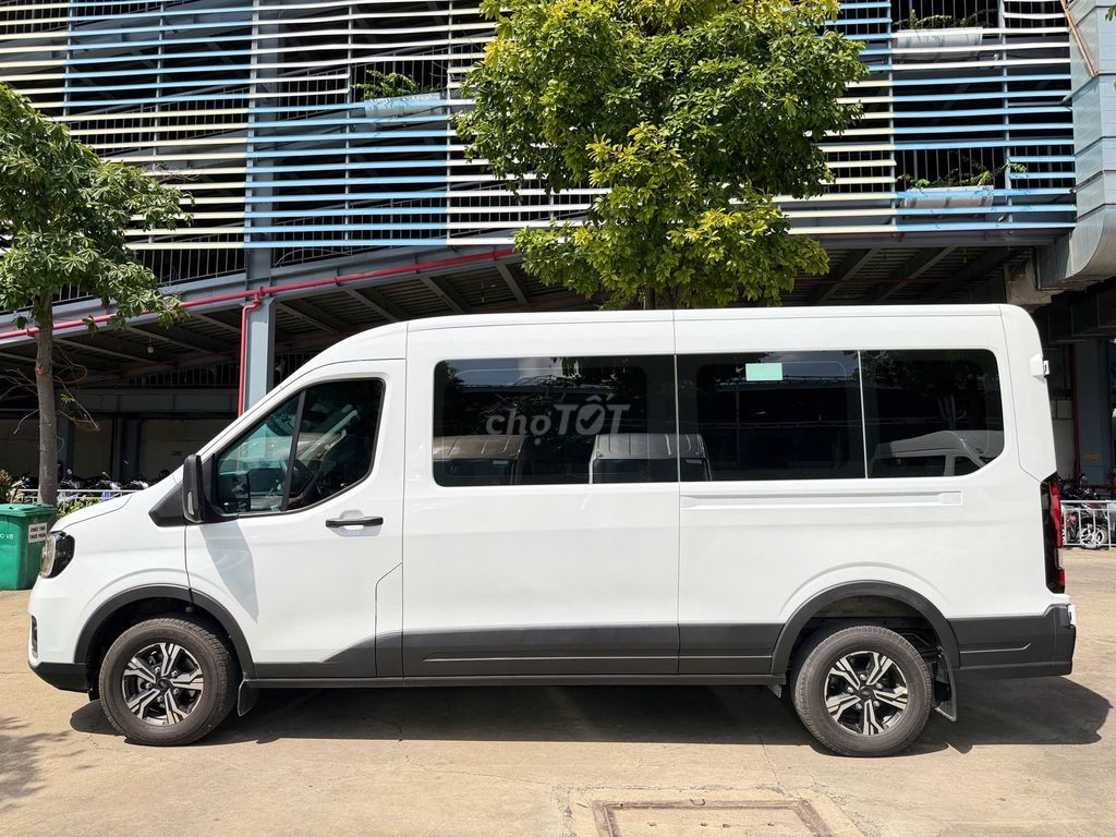 Ford Transit Trend - ảnh 4