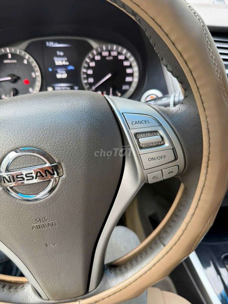 Nissan Navara 2015 - ảnh 4