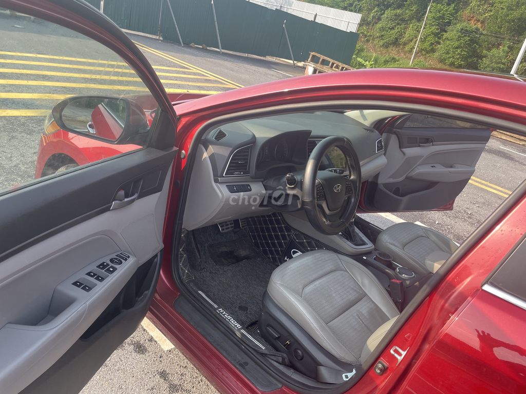 Hyundai Elantra 2024 - ảnh 2