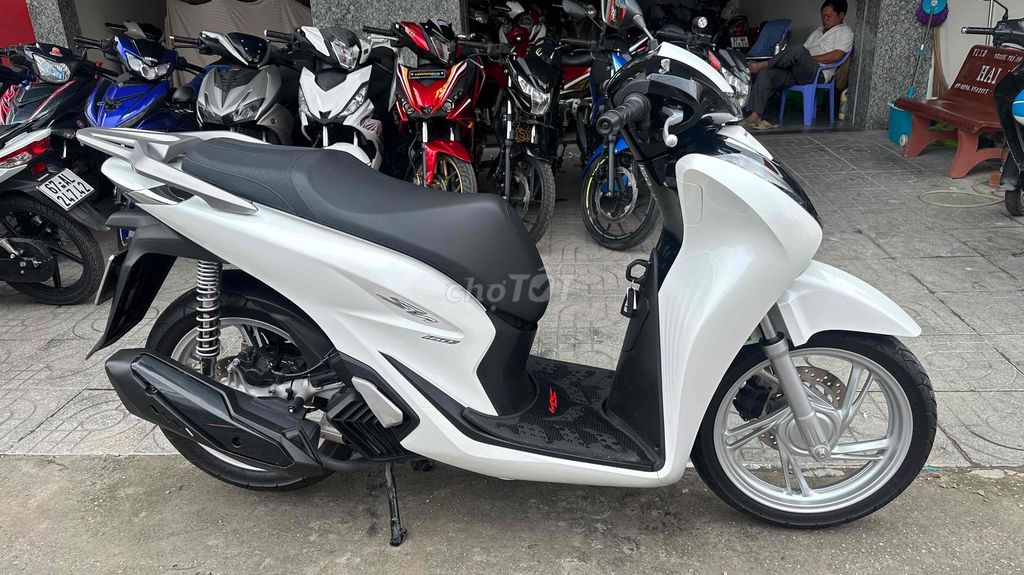 Honda SH 2025 - ảnh 1