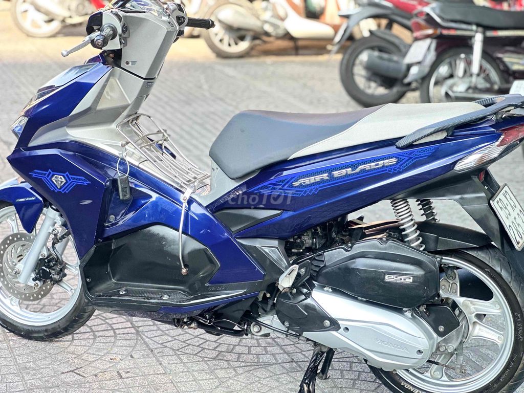 Honda Air Blade 2019 - ảnh 2