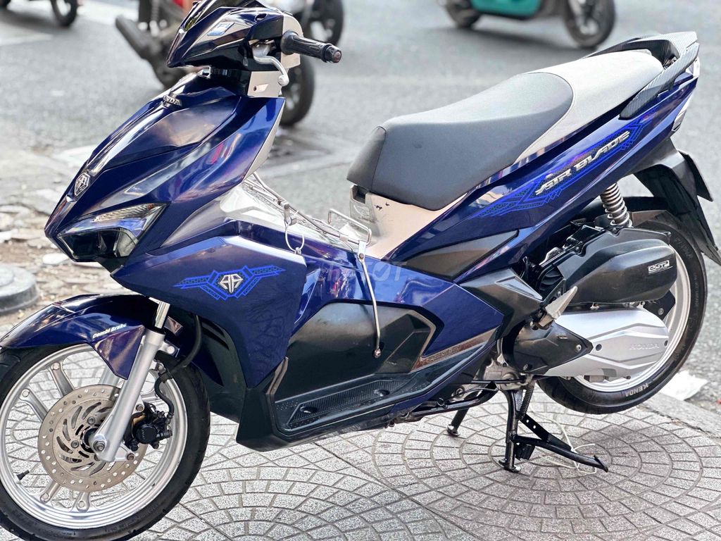 Honda Air Blade 2019 - ảnh 4