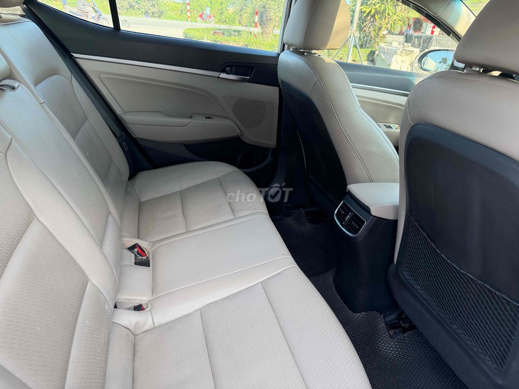 Hyundai Elantra 2019 - ảnh 5