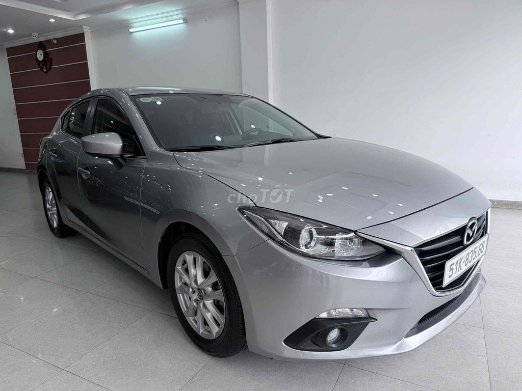 Mazda 3 - ảnh 1
