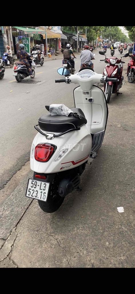 Piaggio Vespa 2023 - ảnh 2