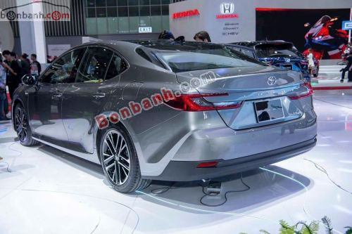 Toyota Camry 2.5 HEV Top 2026 - ảnh 3