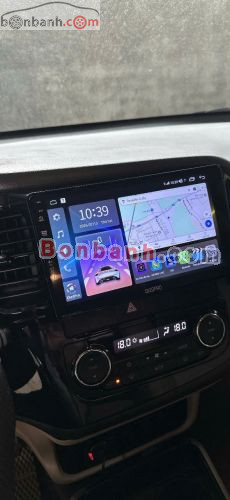 Mitsubishi Outlander 2.0 CVT 2017 - ảnh 4