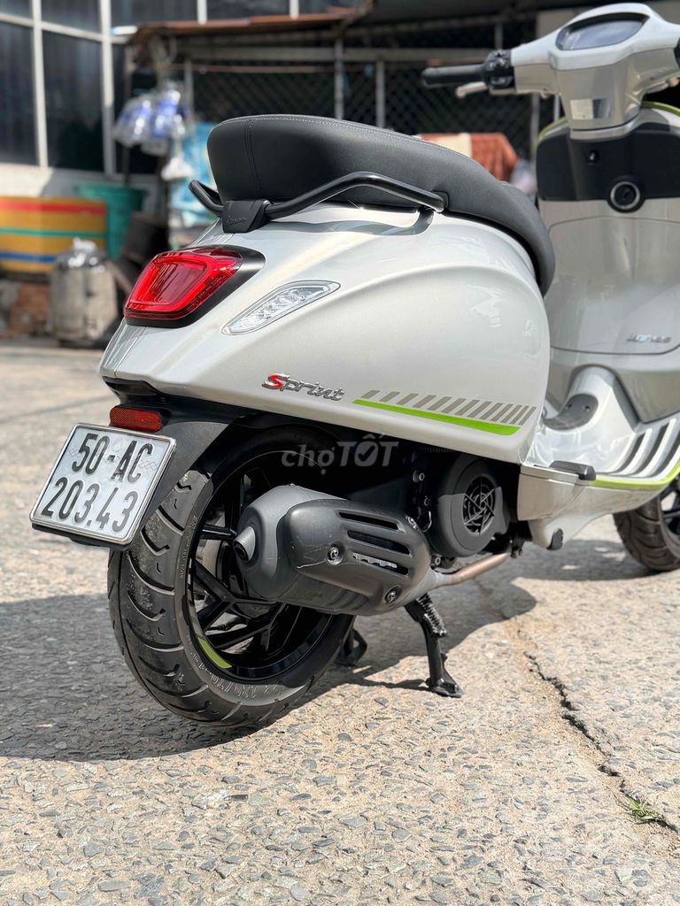 Piaggio Vespa 2025 - ảnh 2