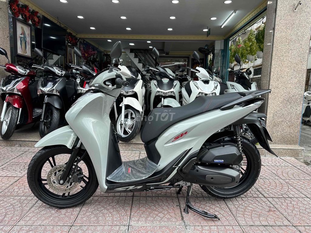 Honda SH 2022 - ảnh 1