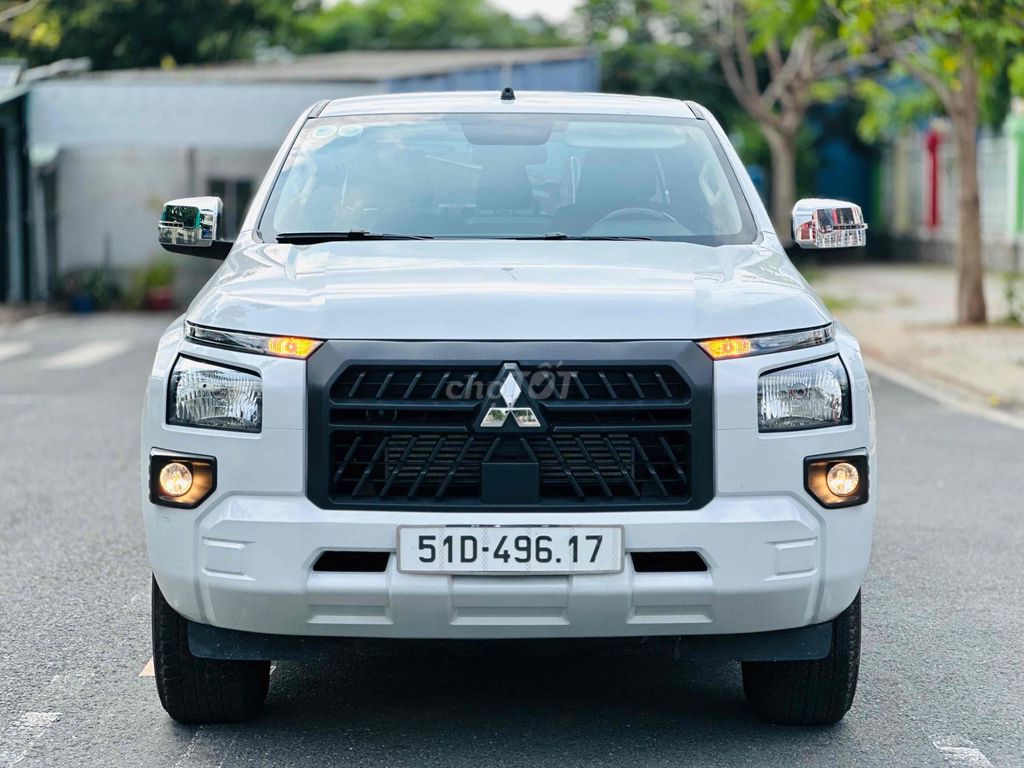 Mitsubishi Triton 2024 - ảnh 2