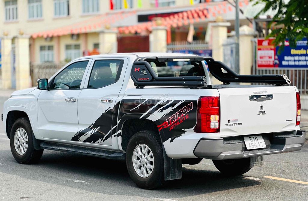 Mitsubishi Triton 2024 - ảnh 4