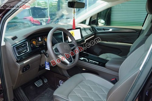 Volkswagen Viloran Luxury 2023 - ảnh 4