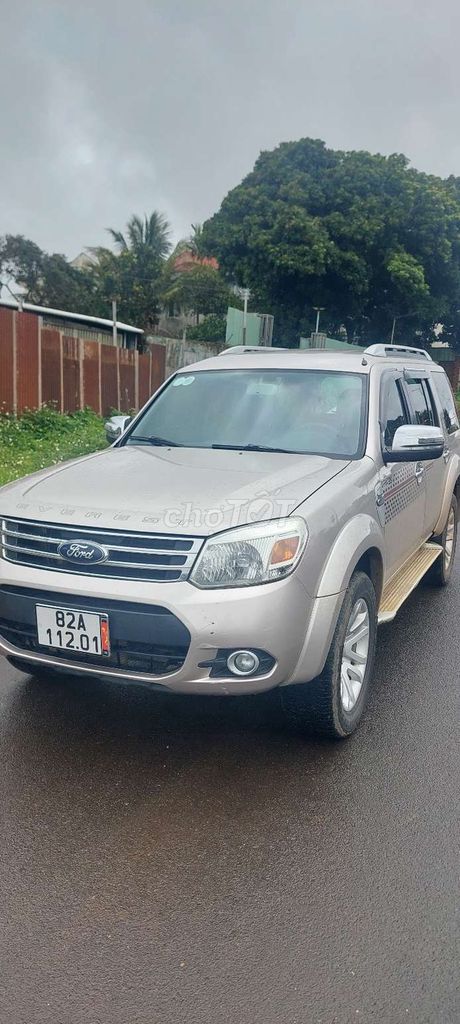 Ford Everest 2013 - ảnh 1