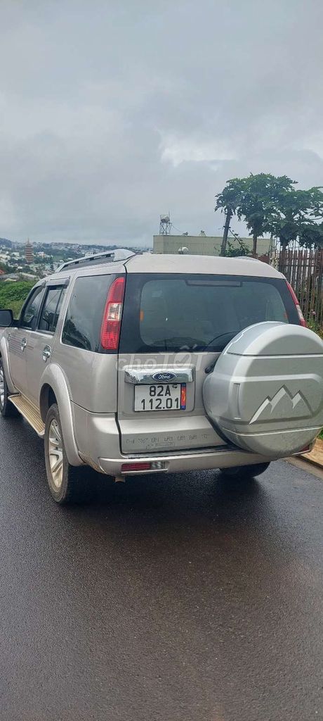 Ford Everest 2013 - ảnh 2