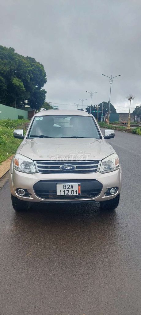 Ford Everest 2013 - ảnh 3