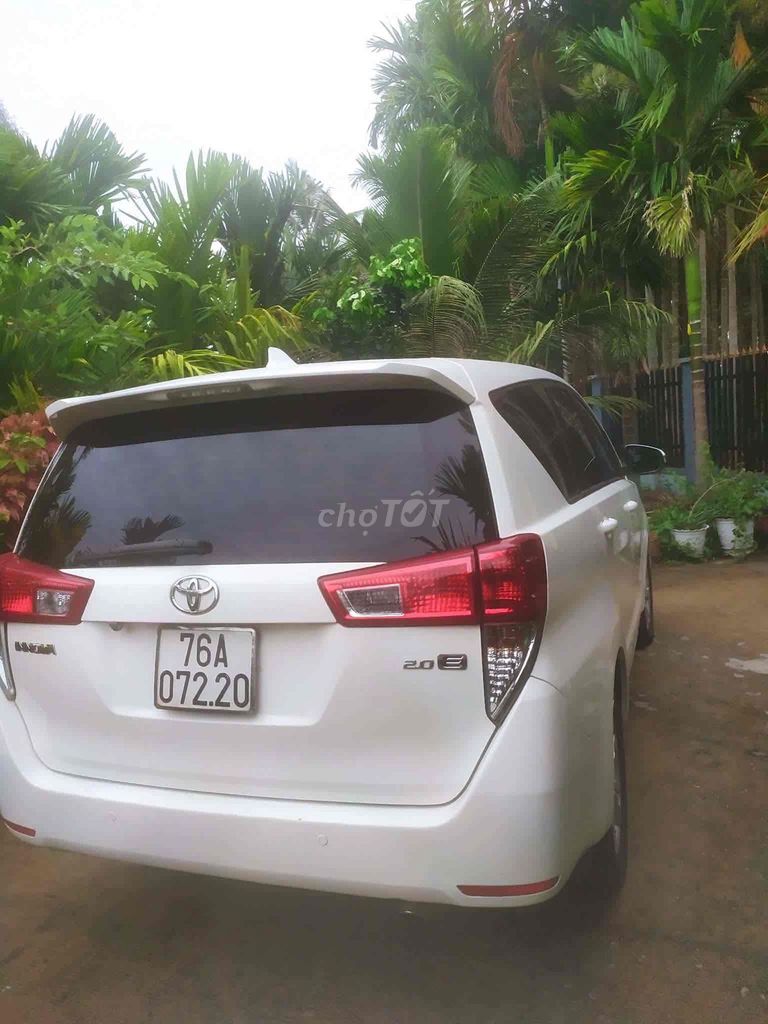 Toyota Innova 2.0E 2016 - ảnh 4