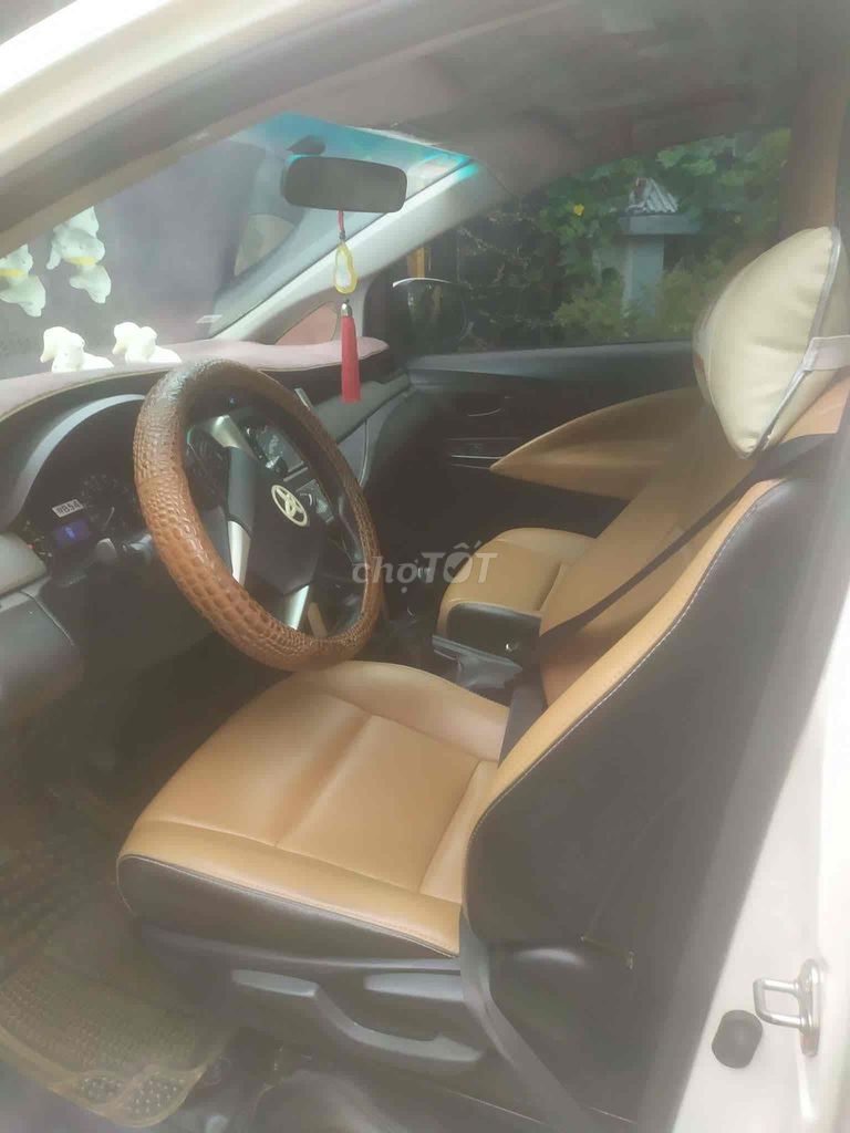Toyota Innova 2.0E 2016 - ảnh 5