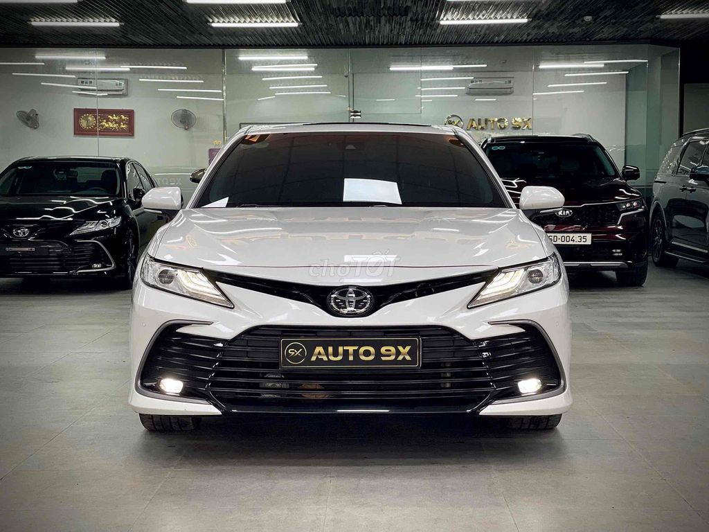 Toyota Camry 2.0Q 2023 - ảnh 2
