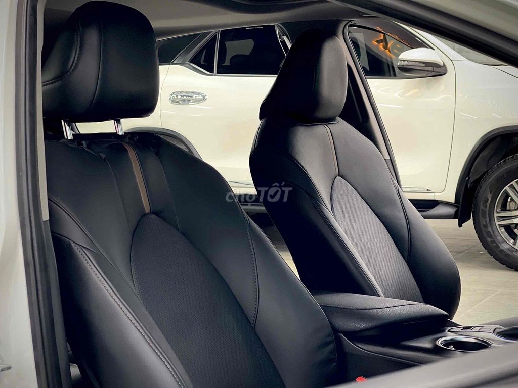 Toyota Camry 2.0Q 2023 - ảnh 5