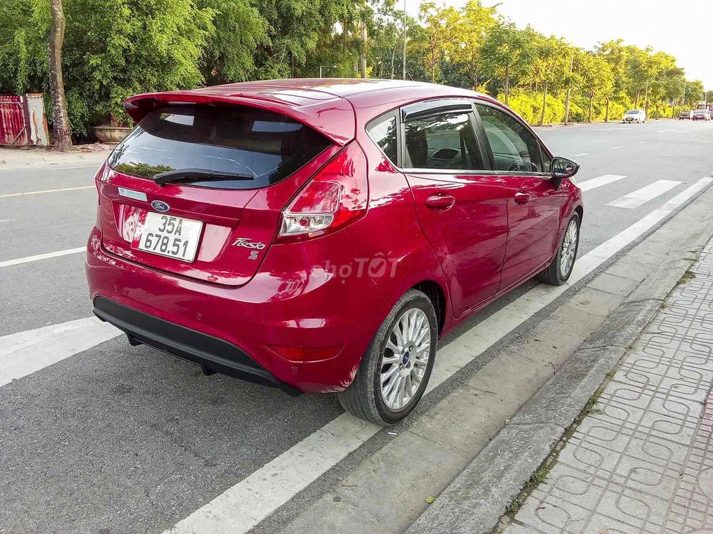 Ford Fiesta 2014 - ảnh 3