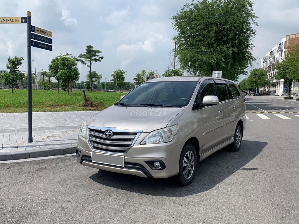 Toyota Innova 2015 - ảnh 1