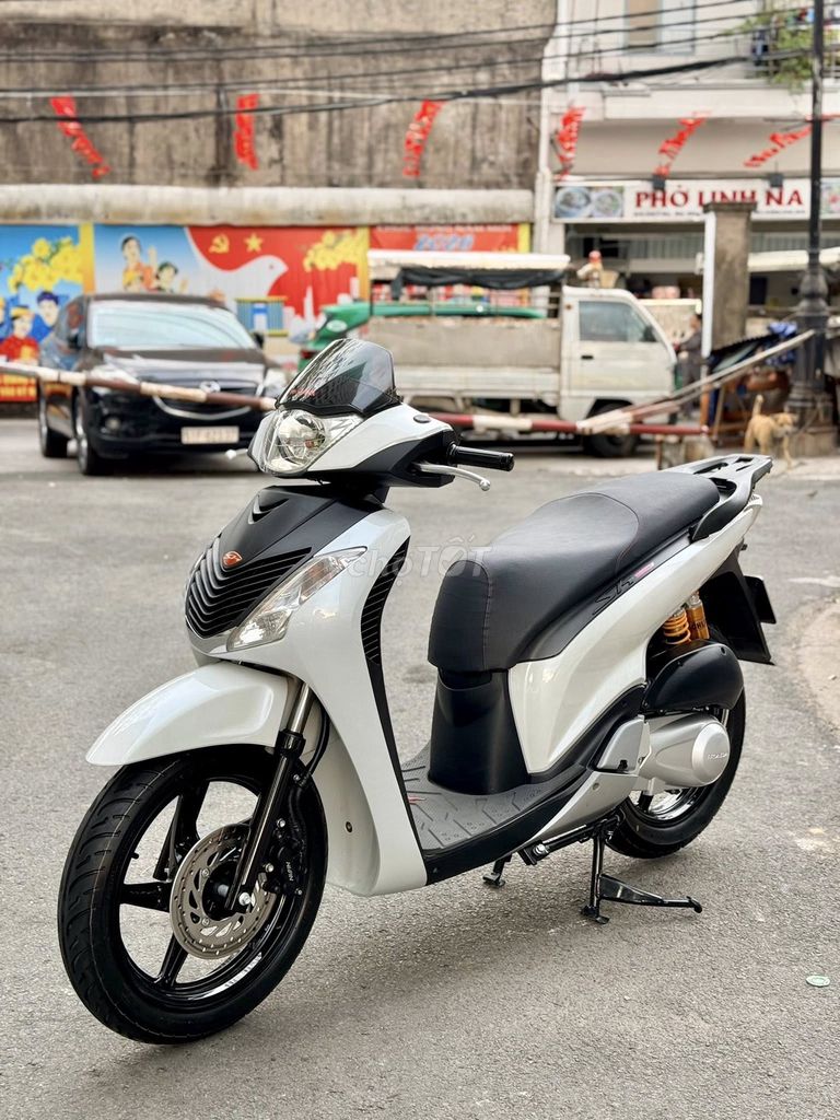 Honda 2011 - ảnh 2