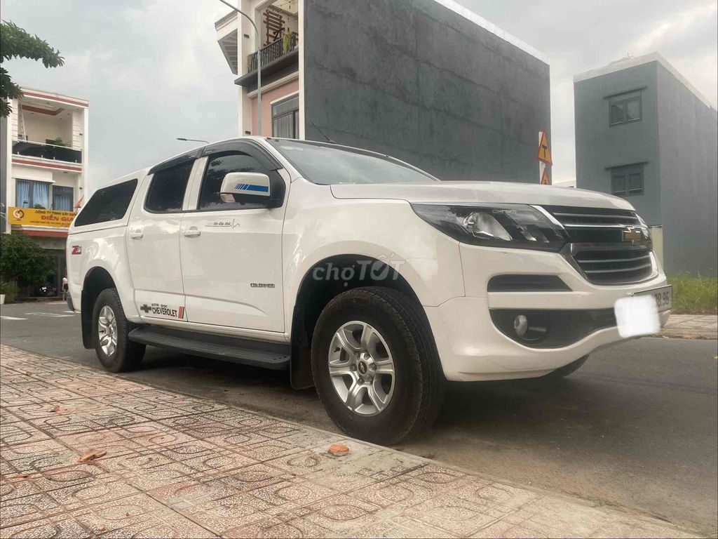 Chevrolet Colorado - ảnh 2