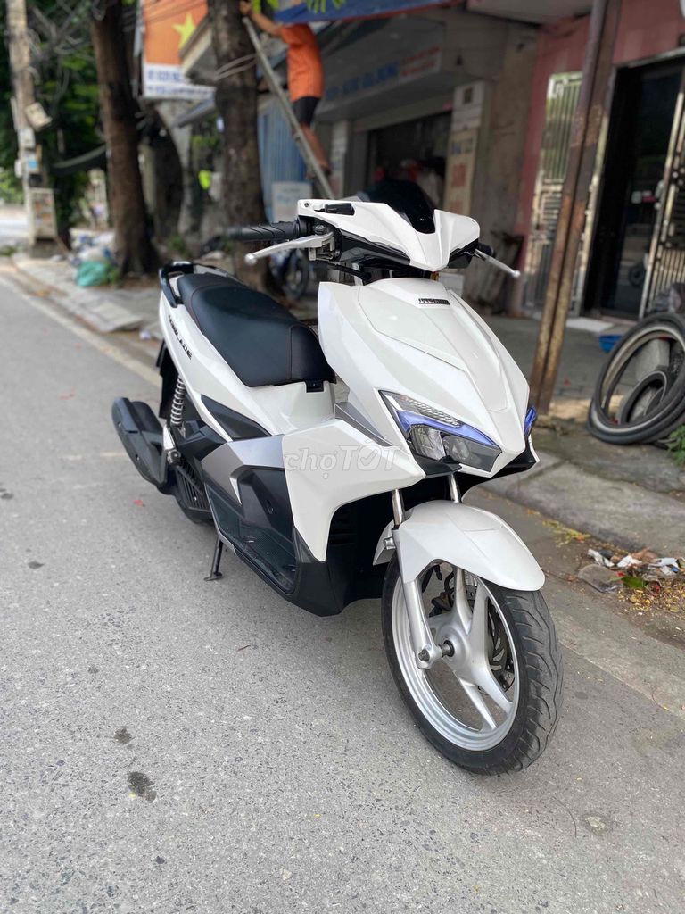 Honda Air Blade 2017 - ảnh 2