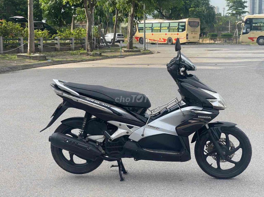 Honda Air Blade 2010 - ảnh 3