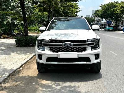 Ford Everest Platinum 2.0L 4x4 AT 2025 - ảnh 1