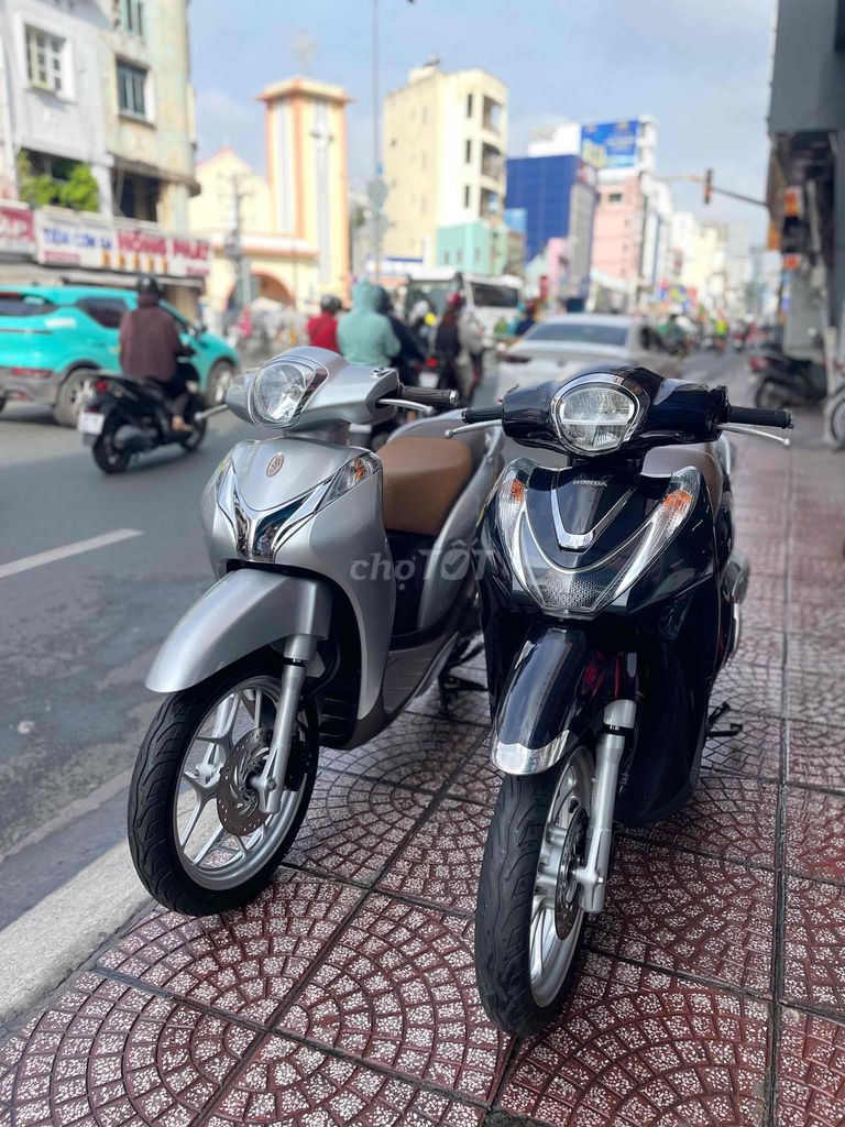 Honda SH 2018 - ảnh 1