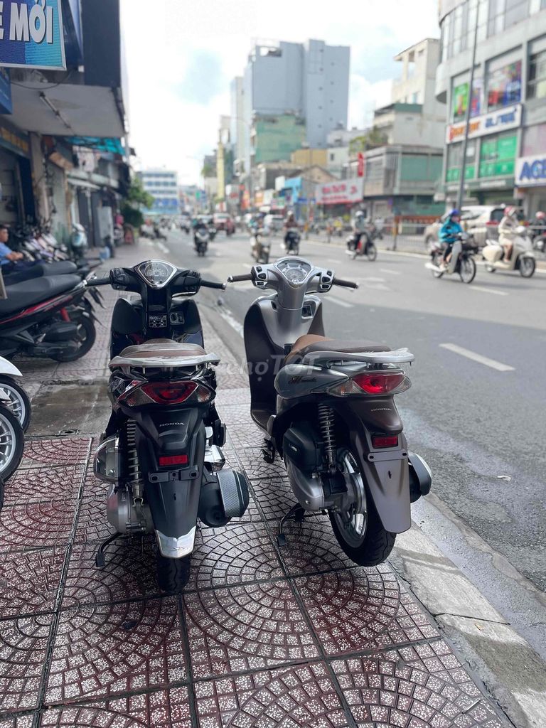 Honda SH 2018 - ảnh 3