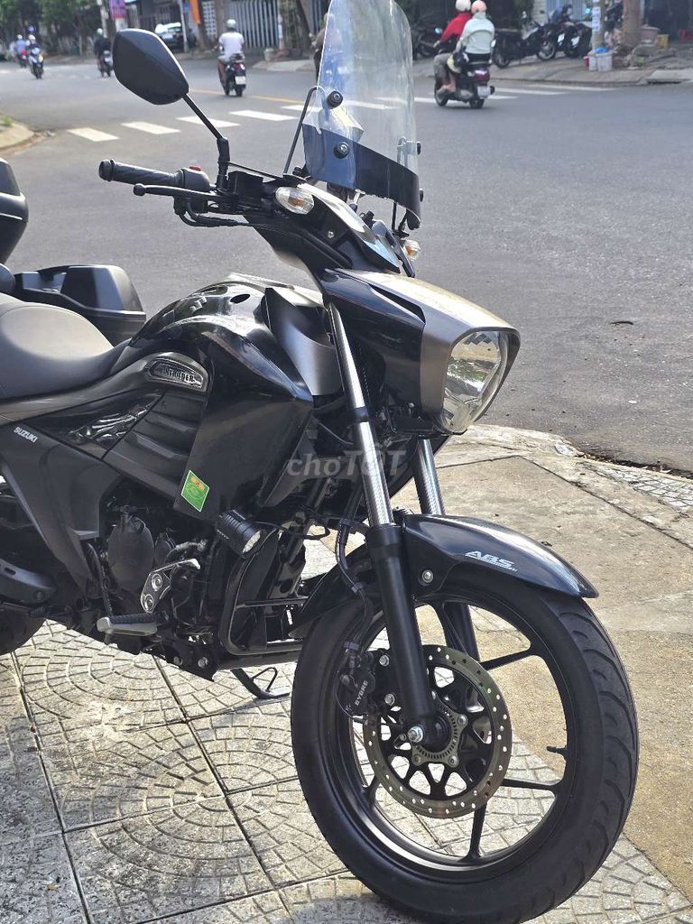 Suzuki Intruder 2022 - ảnh 5