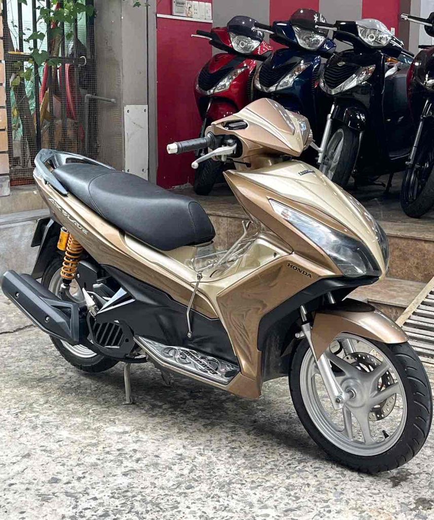 Ab 2015 - ảnh 1
