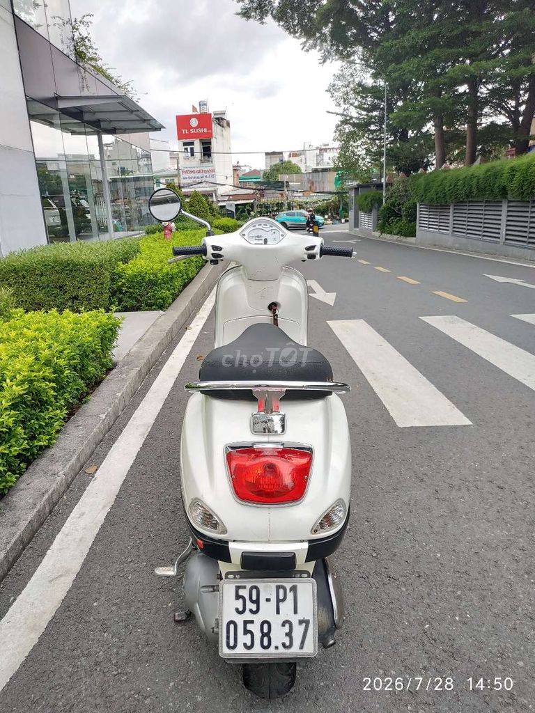 Piaggio Vespa 2006 - ảnh 2