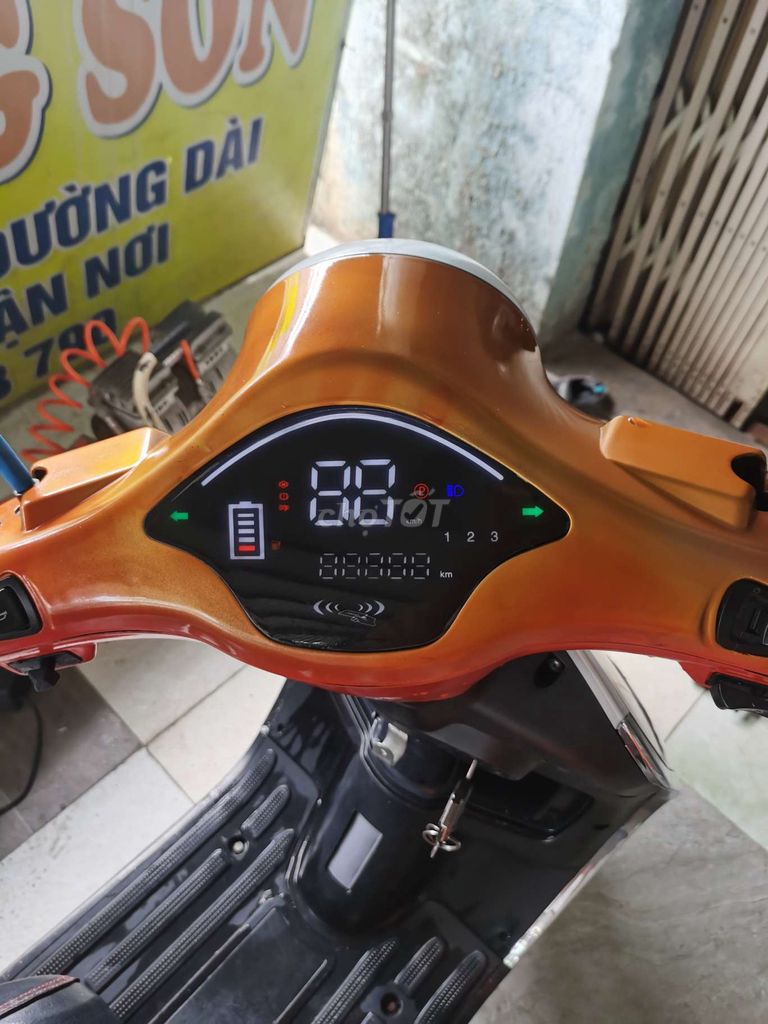 Vespa 2020 - ảnh 1