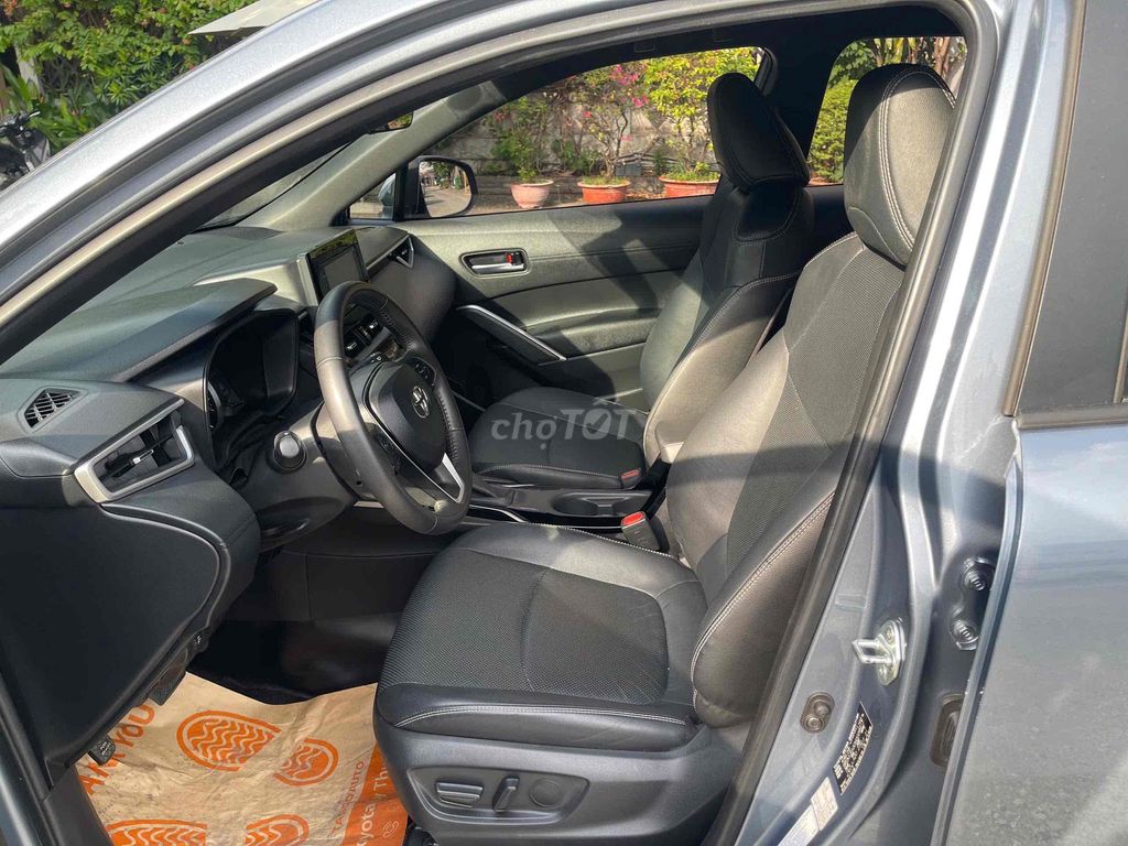Toyota Corolla Cross 1.8G 2021 - ảnh 2