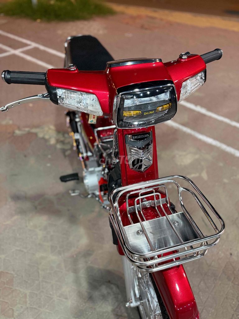 Honda Super 2001 - ảnh 1