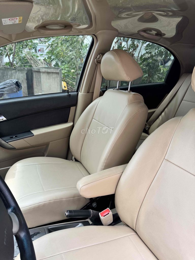Chevrolet Aveo 2017 - ảnh 5