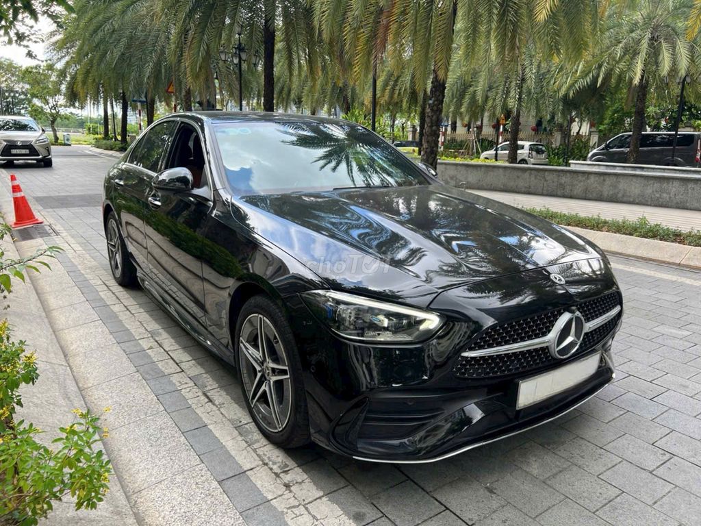 Mercedes-Benz 2023 - ảnh 1
