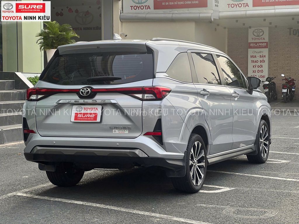 Toyota Veloz Cross 2025 - ảnh 4
