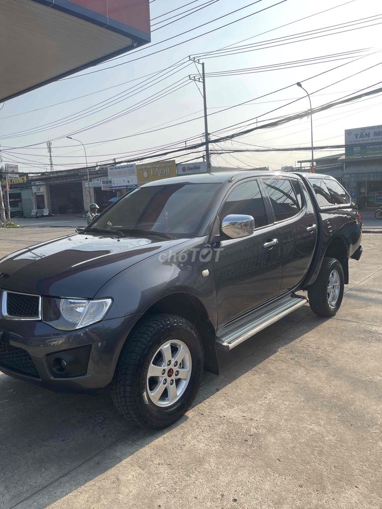Mitsubishi Triton 2009 - ảnh 1