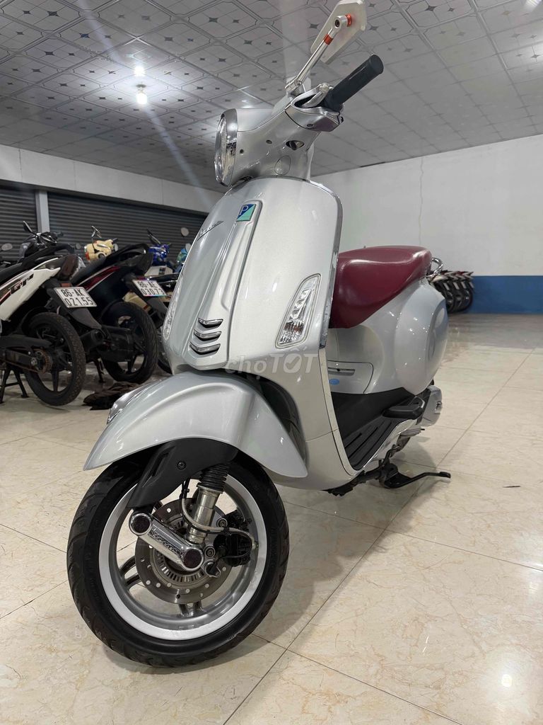 Piaggio 2017 - ảnh 1