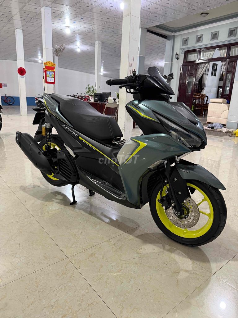 Yamaha NVX 2022 - ảnh 1
