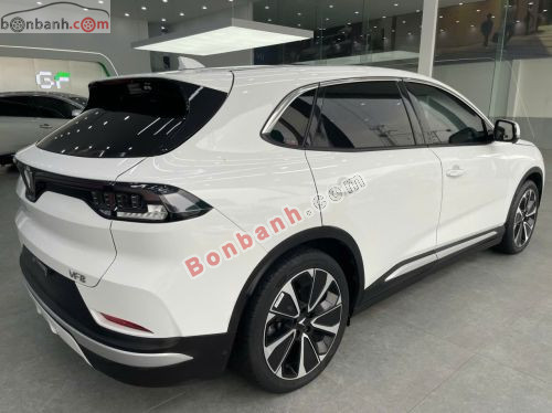 VinFast VF8 Plus AWD 2023 - ảnh 2