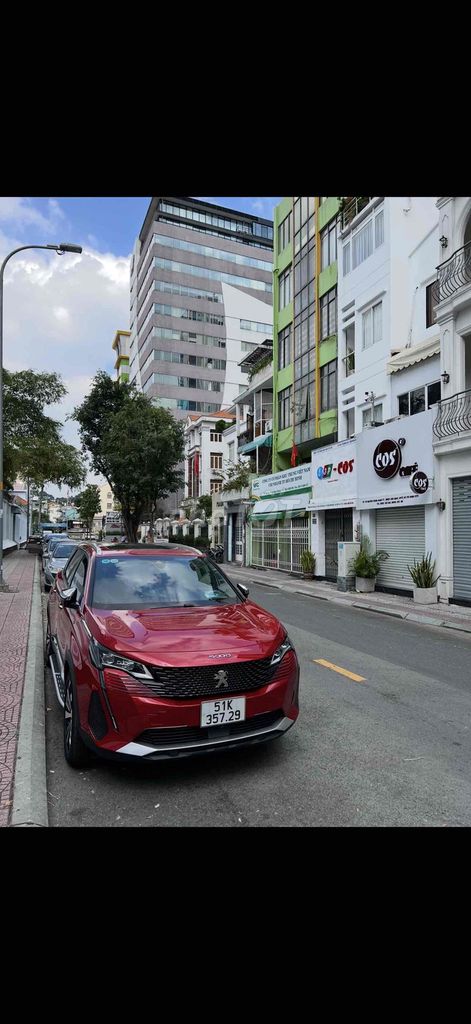 Peugeot 5008 2022 - ảnh 1