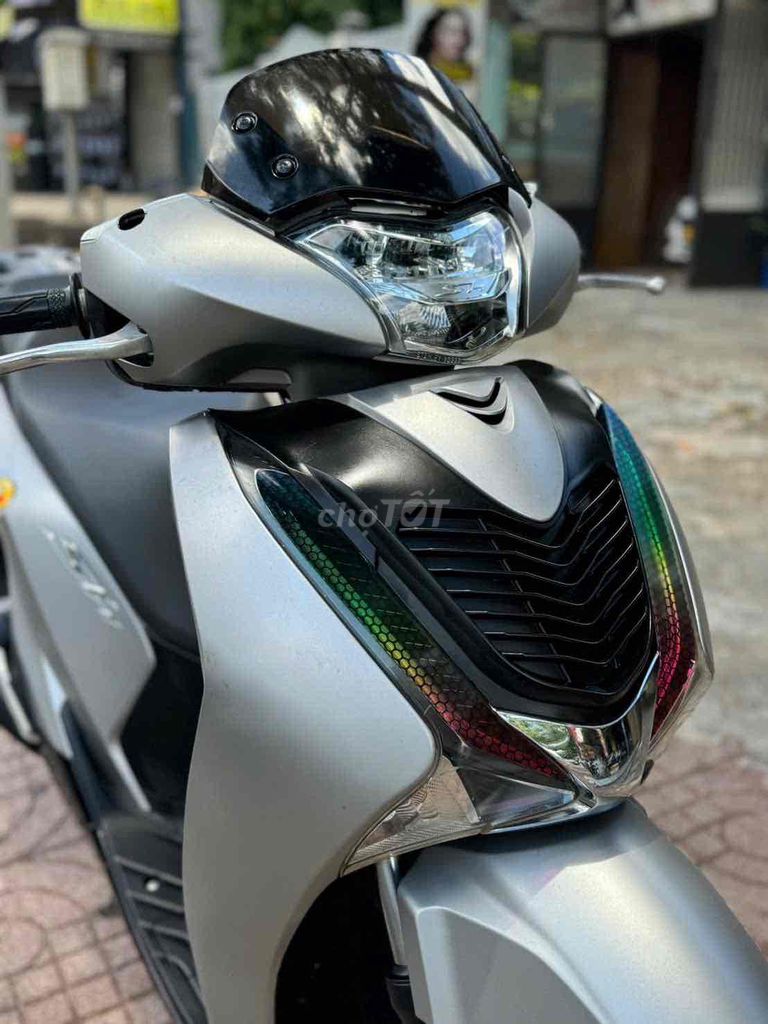 Honda SH 2017 - ảnh 3