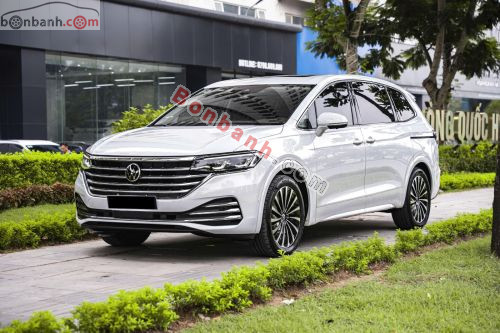 Volkswagen Viloran Luxury 2024 - ảnh 1