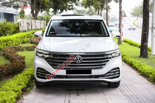 Volkswagen Viloran Luxury 2024 - ảnh 2