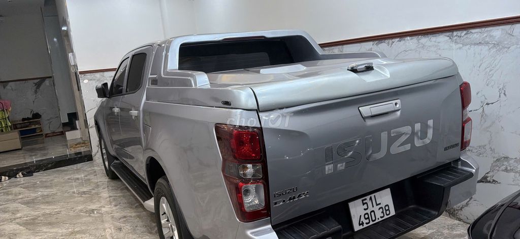 Isuzu 2021 - ảnh 2